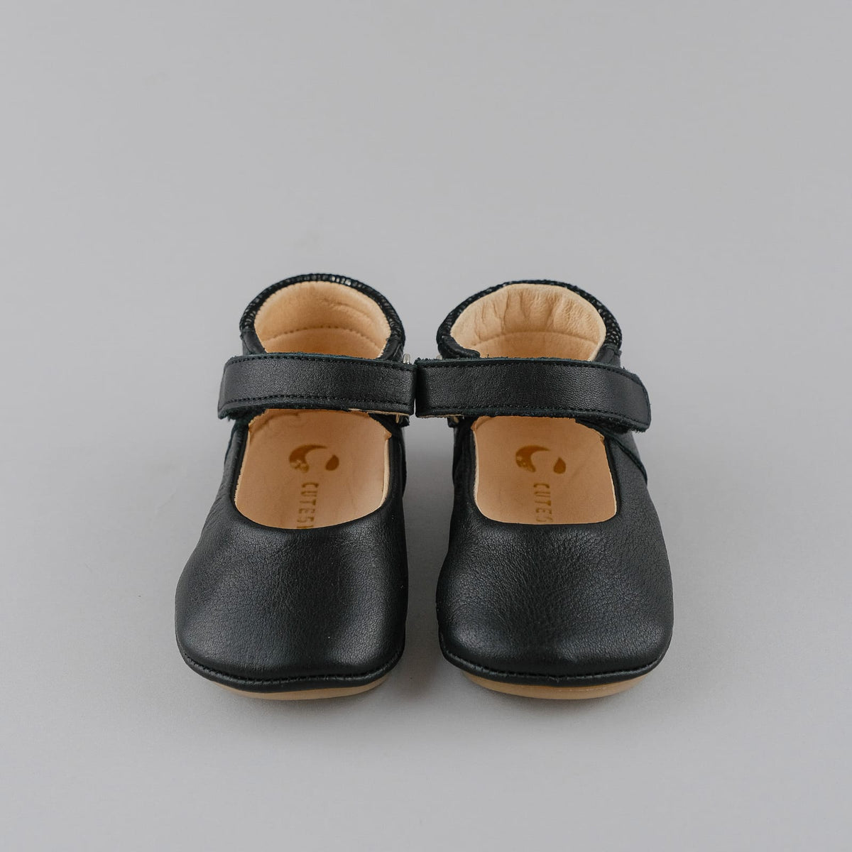 Escarpins Bébé Noir Élégants – Style Chic & Confort Absolu